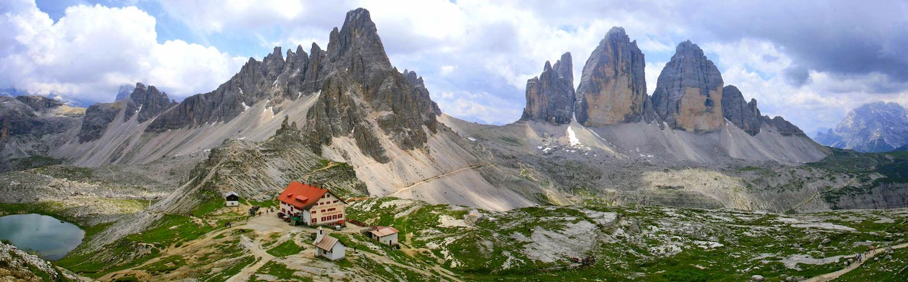La Maestosa Geometria della Natura delle Tre Cime di Lavaredo